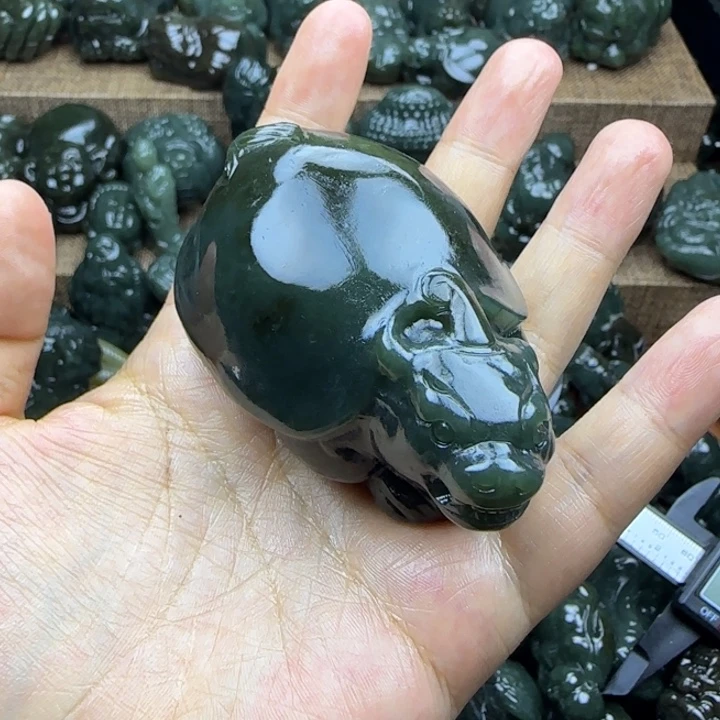 和田玉（糖玉）未镶嵌挂件