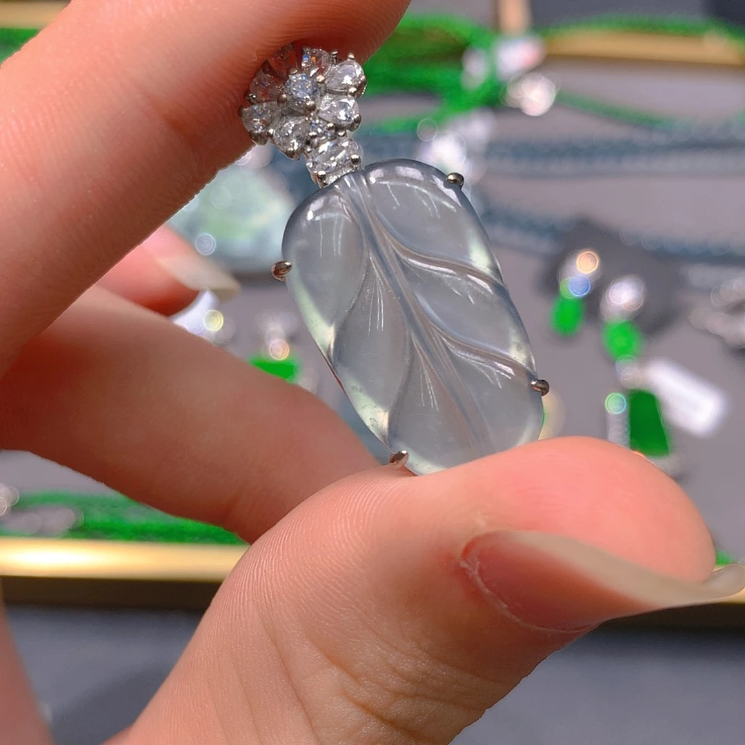 翡翠未镶嵌吊坠(不含链)天然