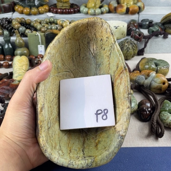 逐***涯岫岩河磨玉（透闪石质玉）未镶嵌珠宝奇石