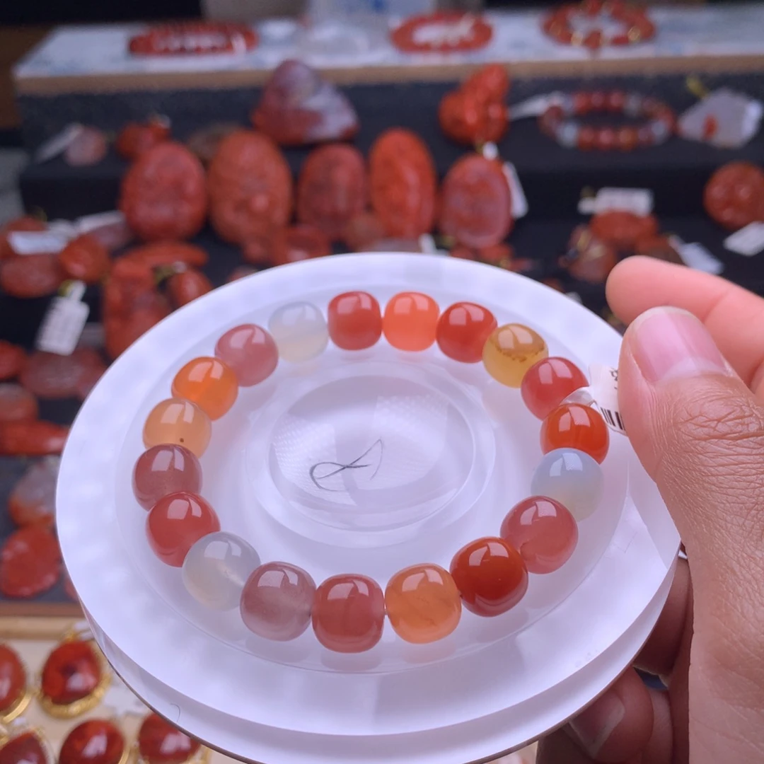 南红玛瑙未镶嵌珠宝半成品保山老型