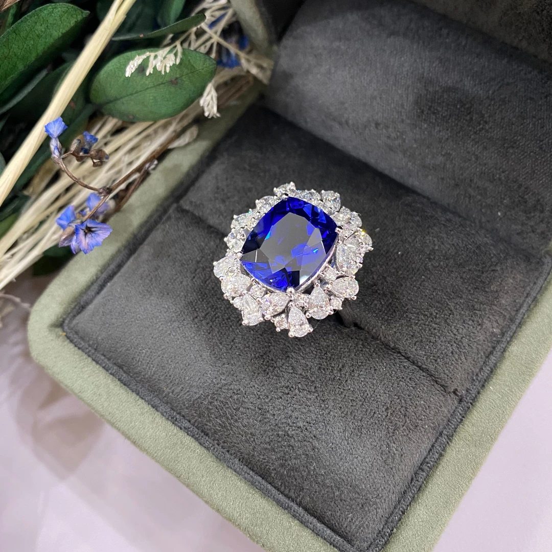培育蓝宝石铂金培育蓝宝石戒指【主石：9.758ct】