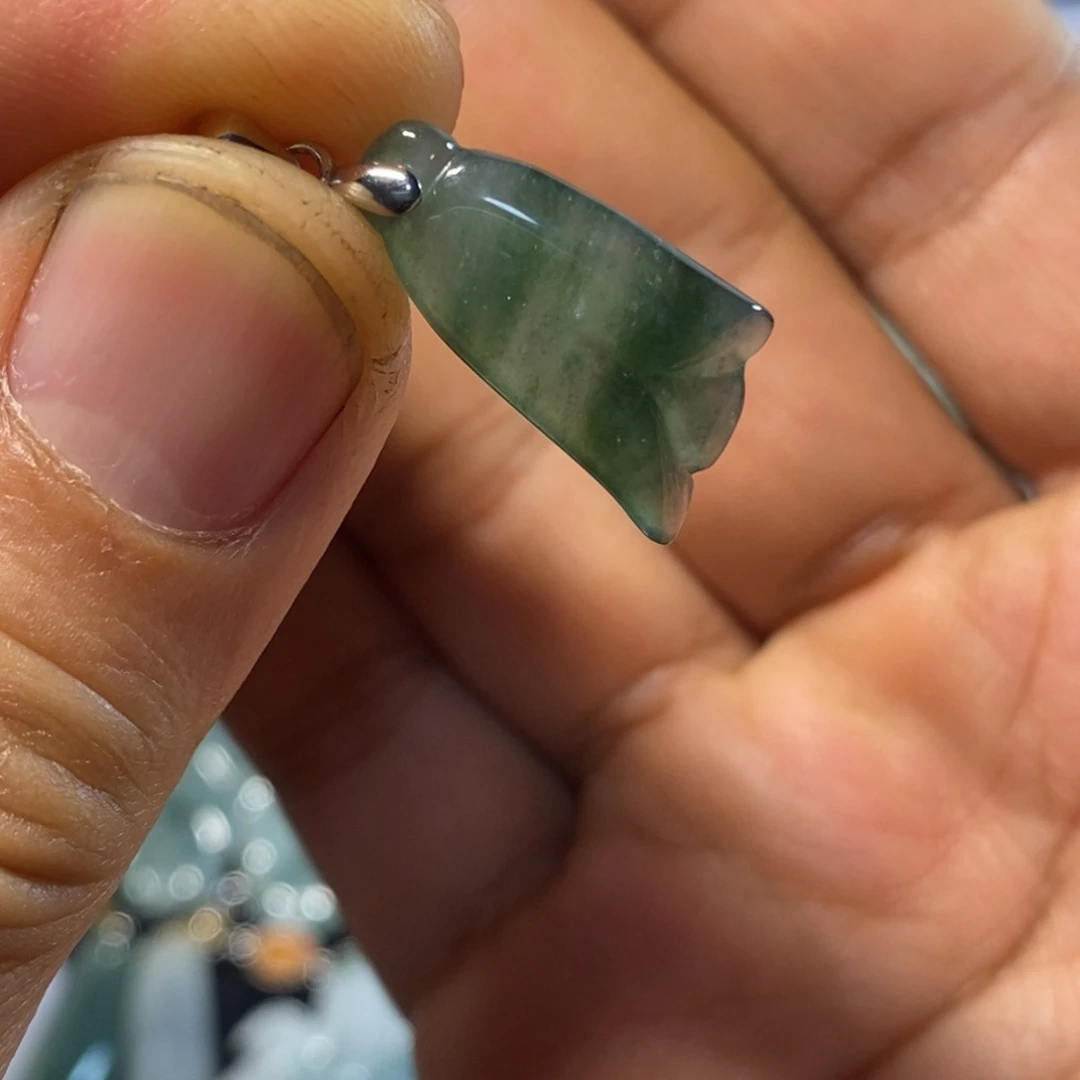 翡翠银S925镶嵌颈饰天然缅甸翡翠A货冰飘花兰花吊坠