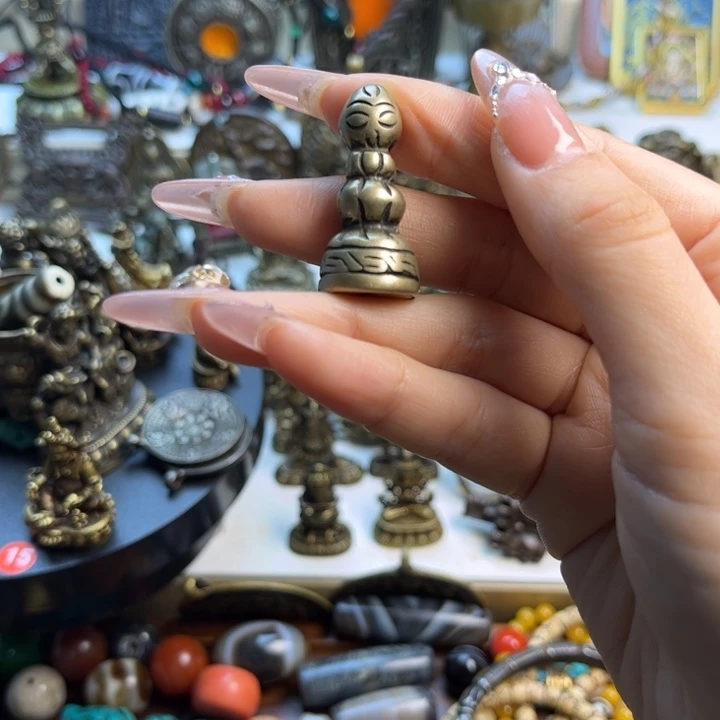 早***发泥塑闪价漏价一件