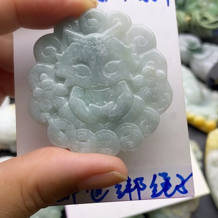 颈饰未镶嵌翡翠天然翡翠