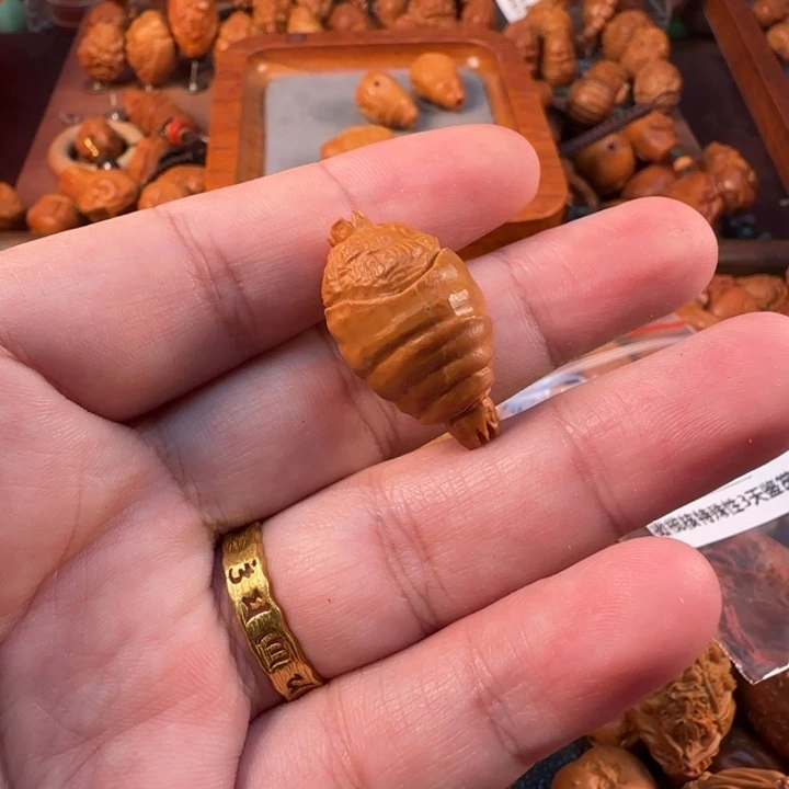 橄榄核吊坠C51大鸡腿