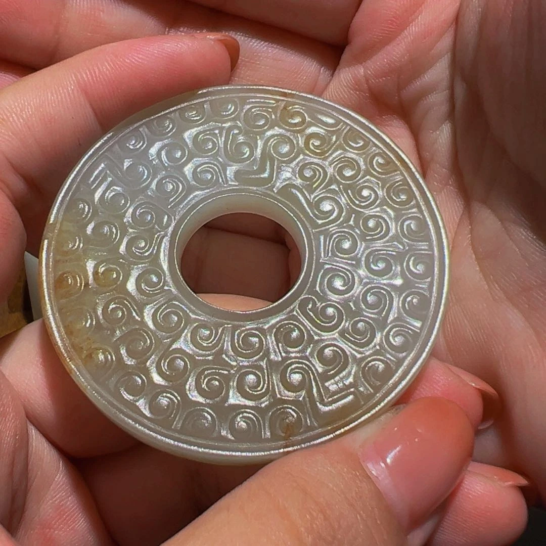 【闪购商品】颈饰未镶嵌和田玉修*