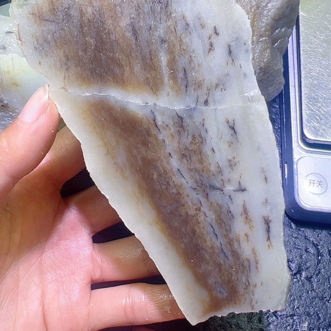 和田玉未镶嵌珠宝半成品