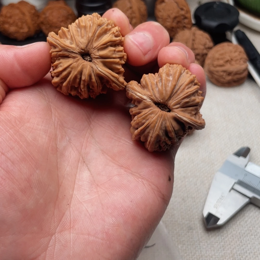 把件文玩核桃楼子