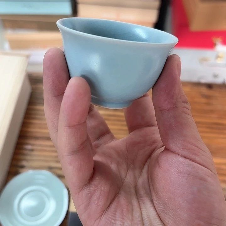 孤品茶具套装等。