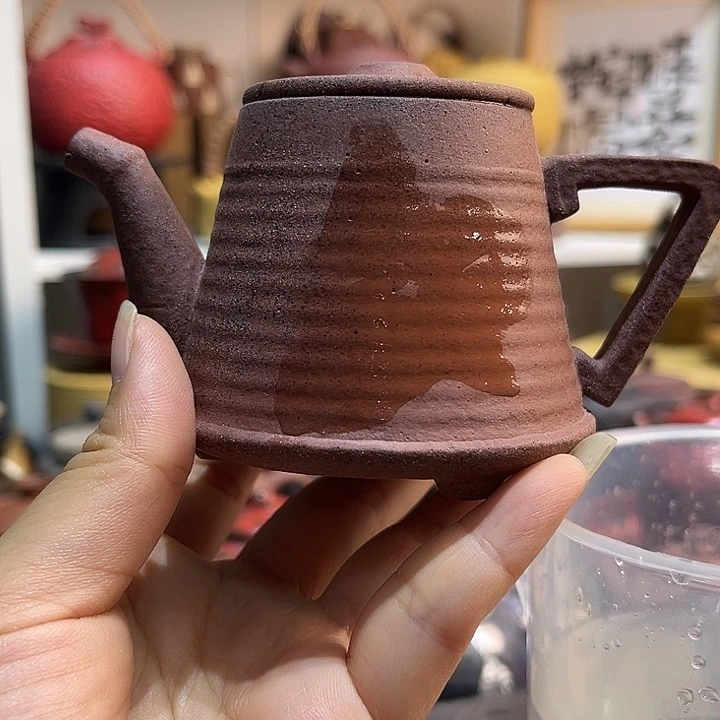 正品和一批具有代表性之作也成为