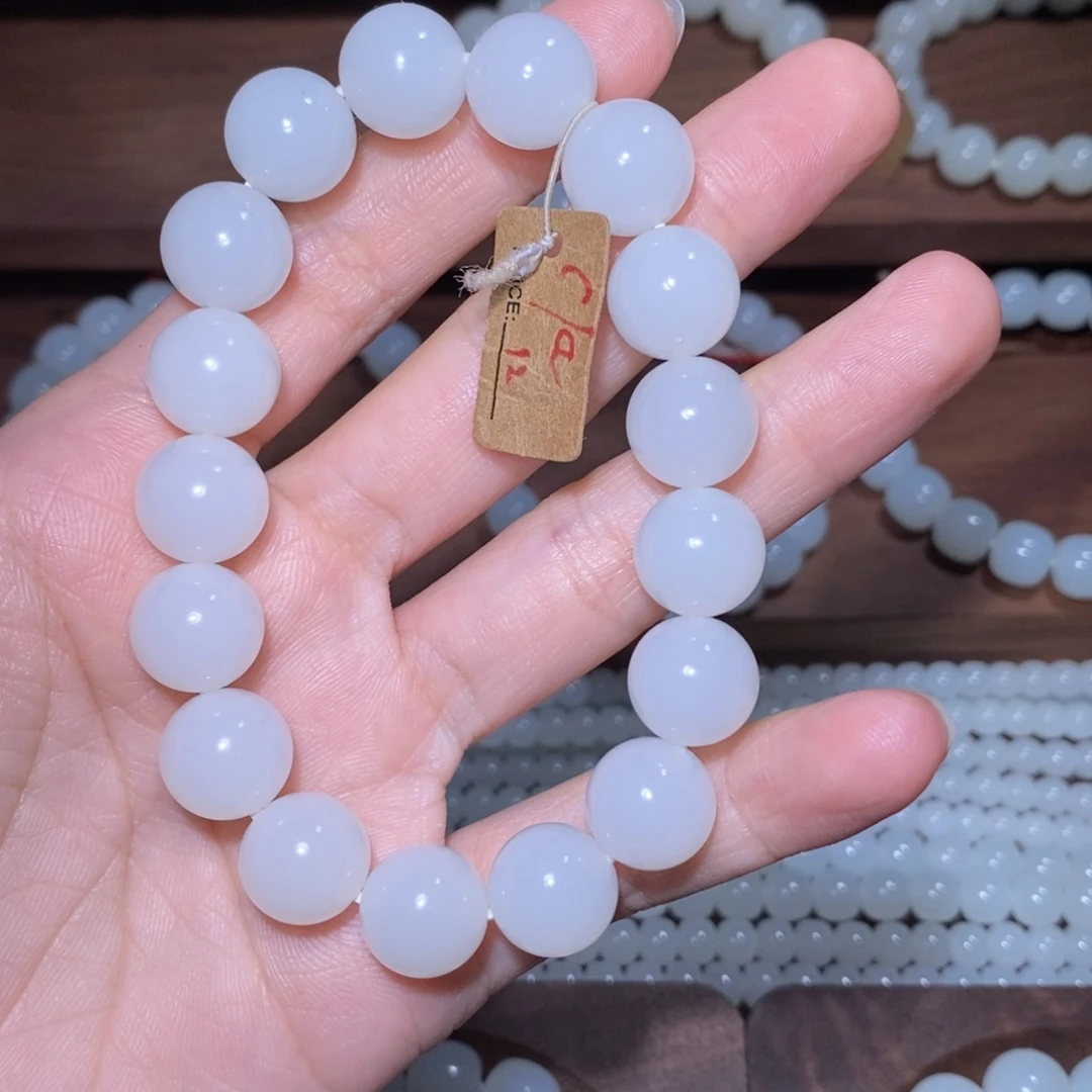 龙***祥和田玉（青玉）未镶嵌手链