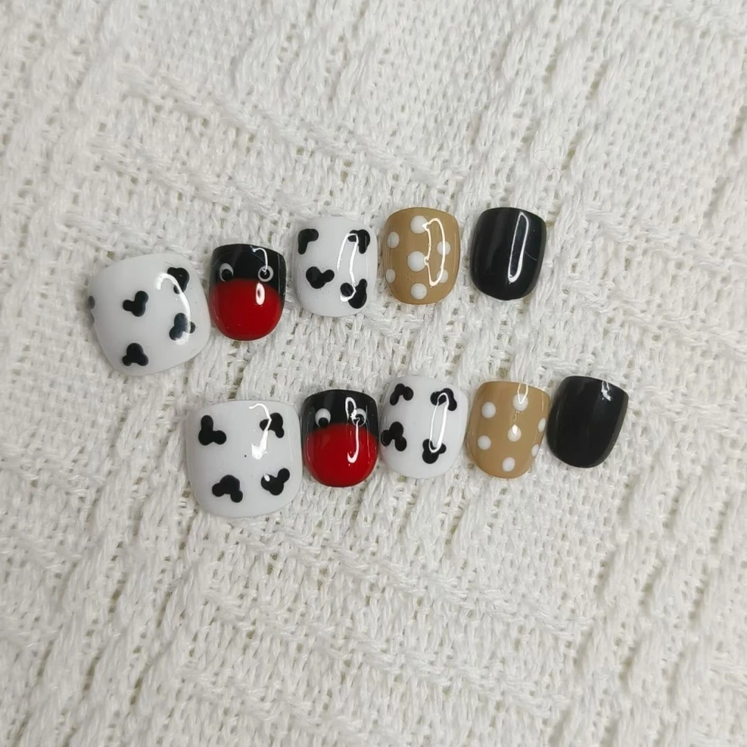 纯手工新款高级穿戴短款可爱米奇手绘学生ins美甲显白卡通