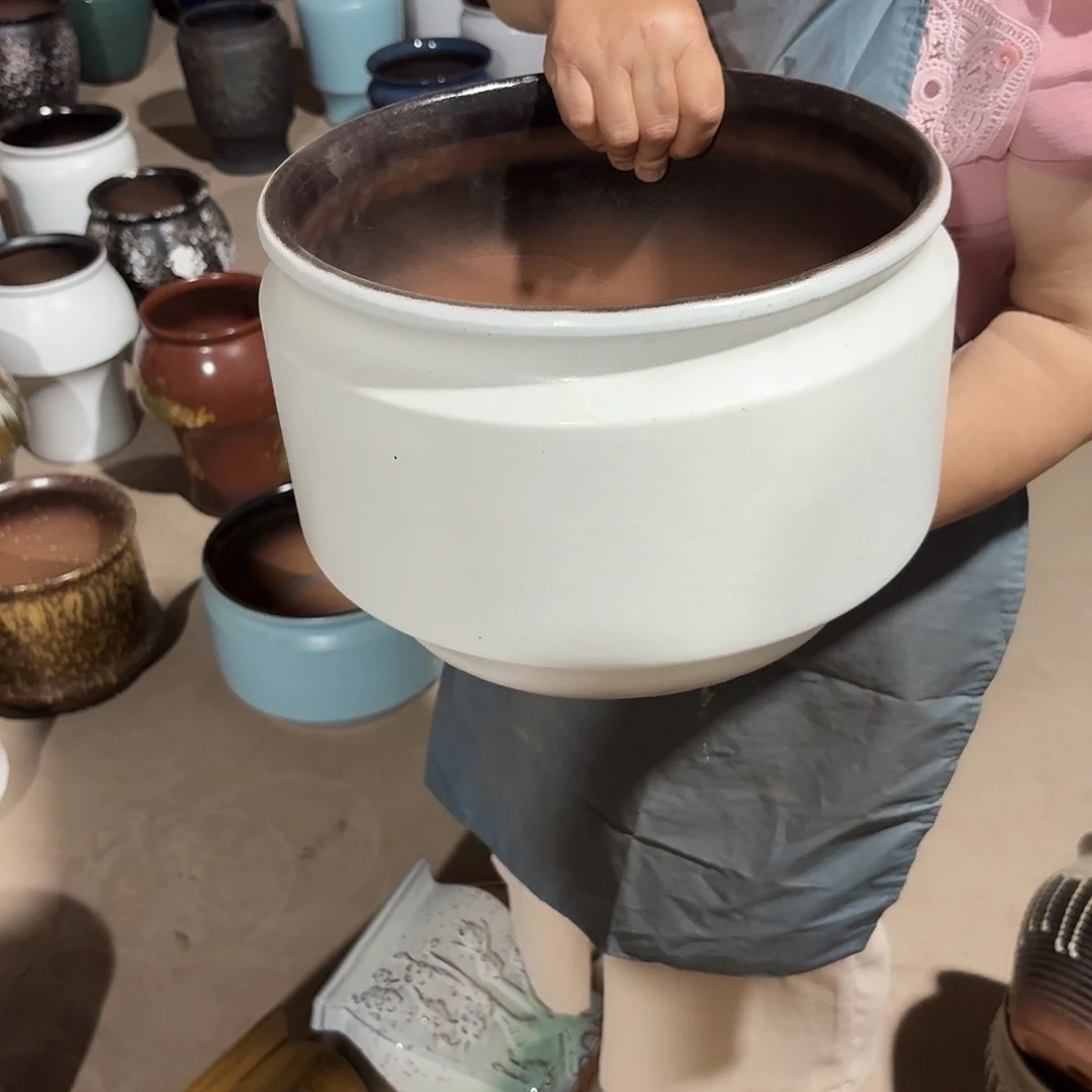 紫砂花盆口30高21一个