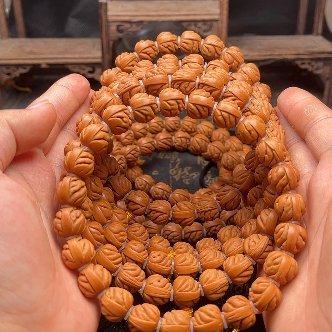 吊坠桃核大肠手持