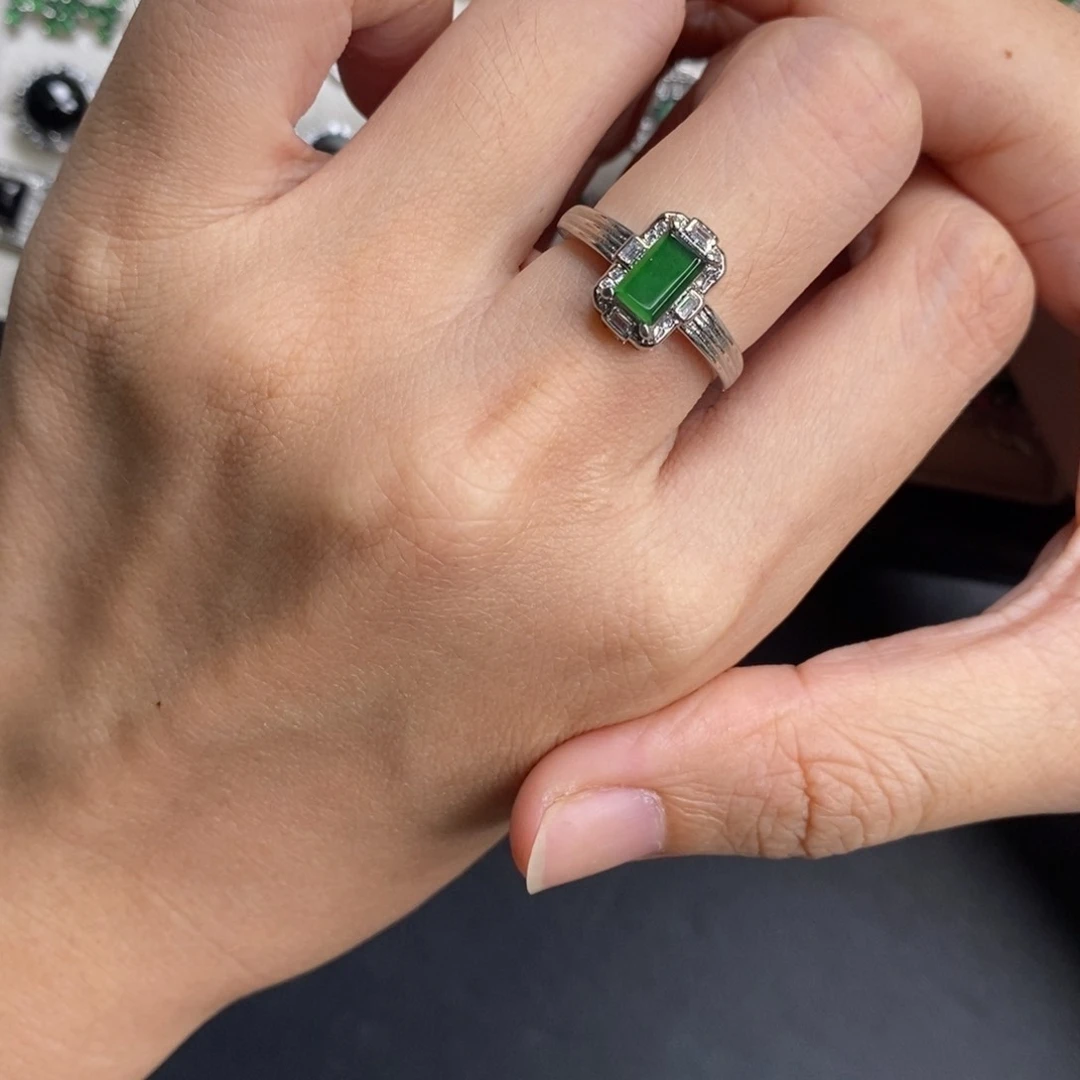 未镶嵌挂件翡翠翡翠