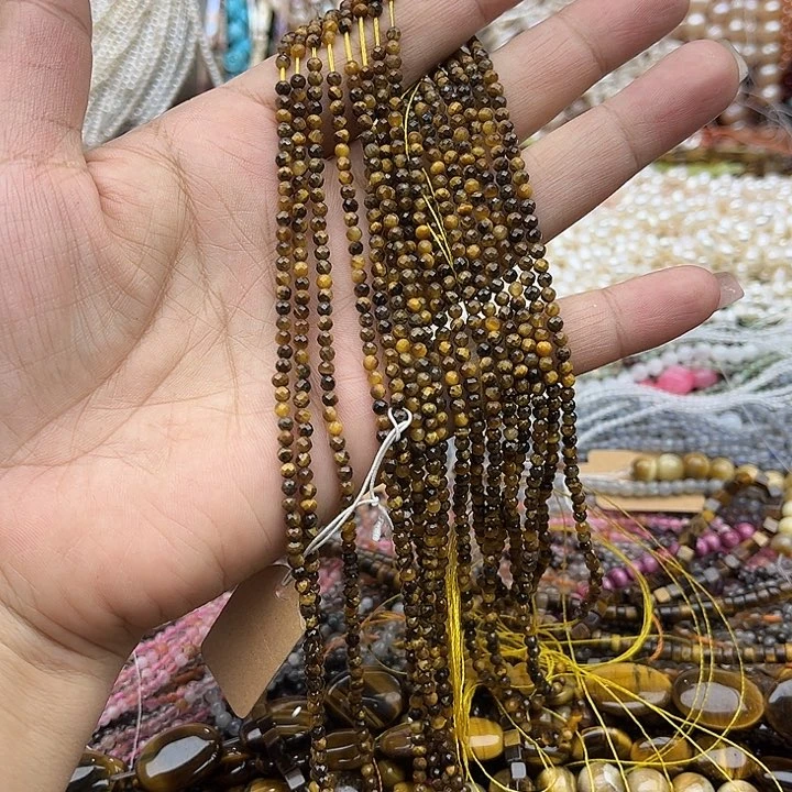 玛瑙/玉髓未镶嵌珠宝半成品一条3mm虎眼石刻面