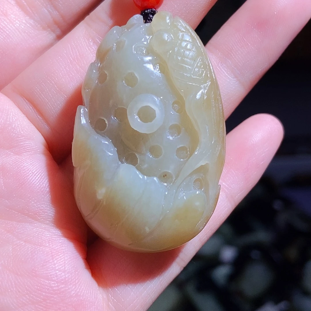 颈饰未镶嵌和田玉