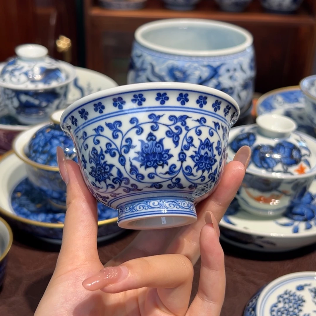 青花雯华堂手绘杯杯