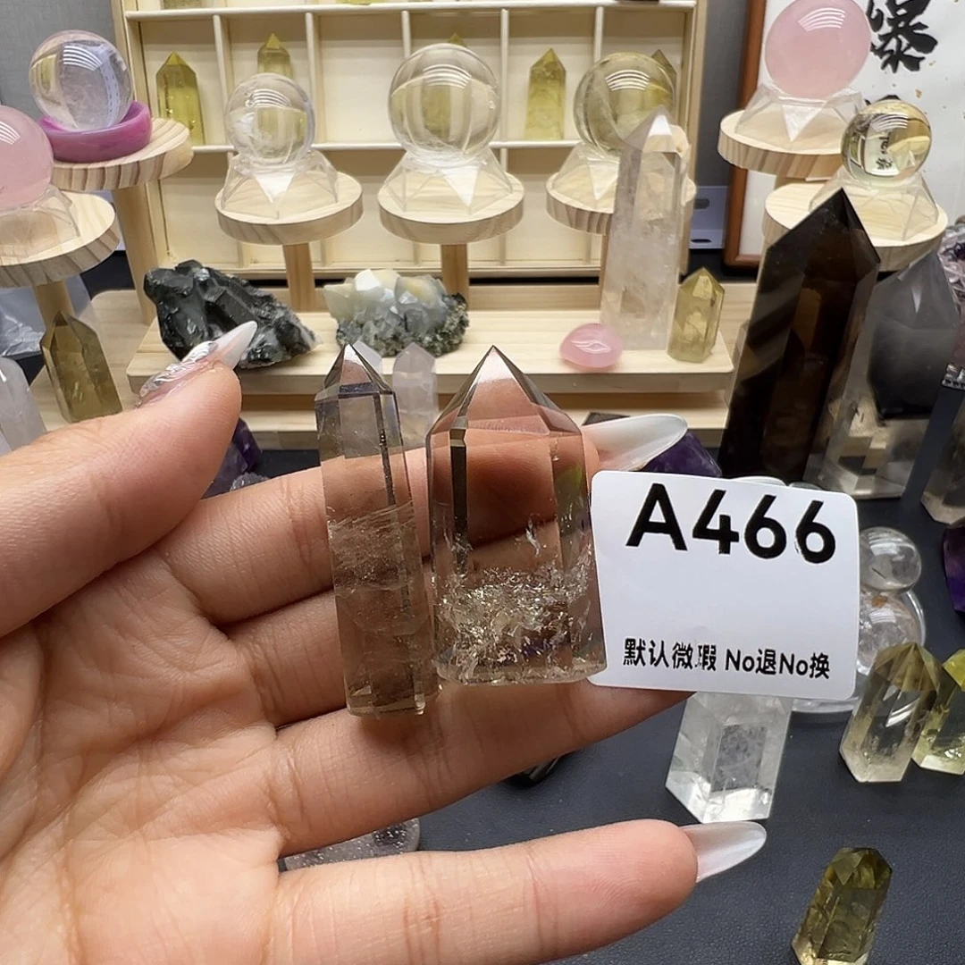 鲍***鲍水晶天然水晶半成品未镶嵌微瑕