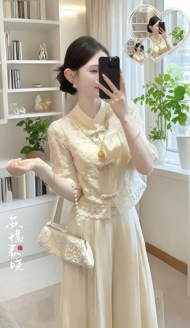 2025新款夏季新中式刺绣盘扣蕾丝边上衣高腰显瘦阔腿裤两件套