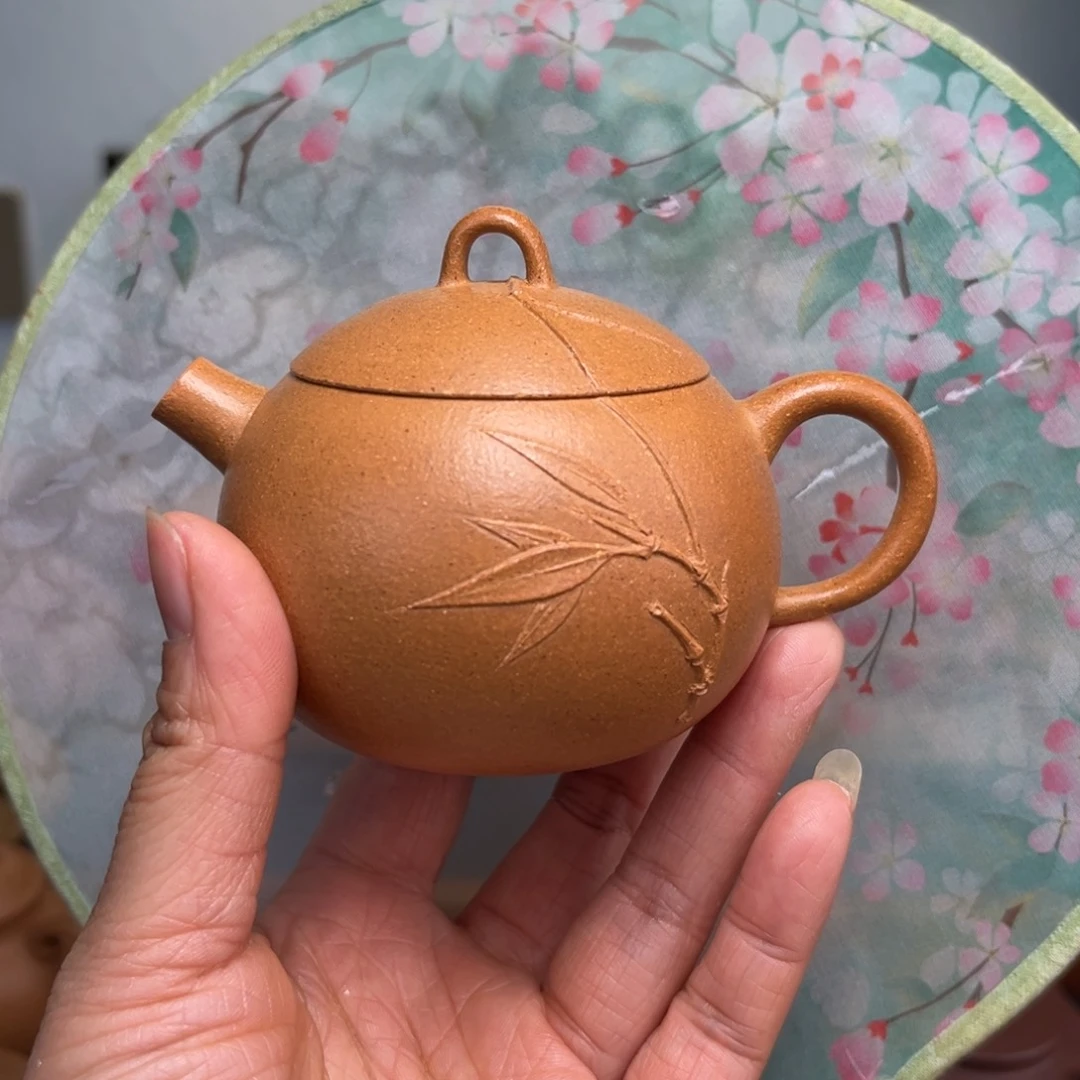 紫砂茶壶肚**饱手工制作