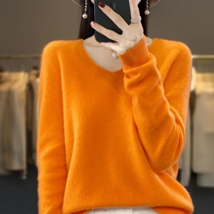 商场同款一线成衣新款纯羊绒衫女V领百搭宽松休闲显瘦针织打底衫