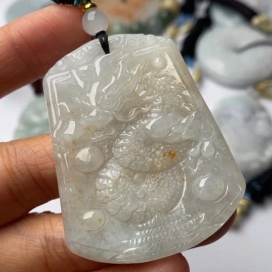 翡翠未镶嵌挂件翡翠