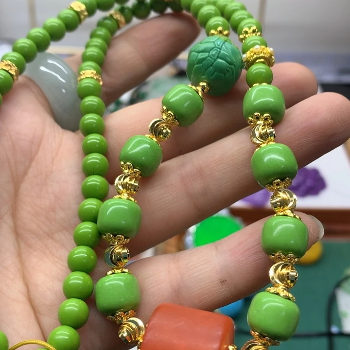 合金颈饰玛瑙/玉髓吊坠