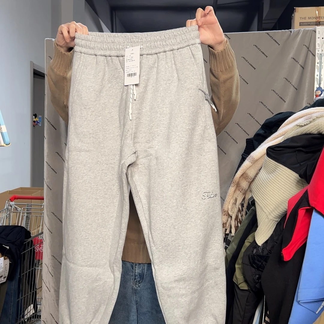 灰色抽绳卫裤L码175-180左右