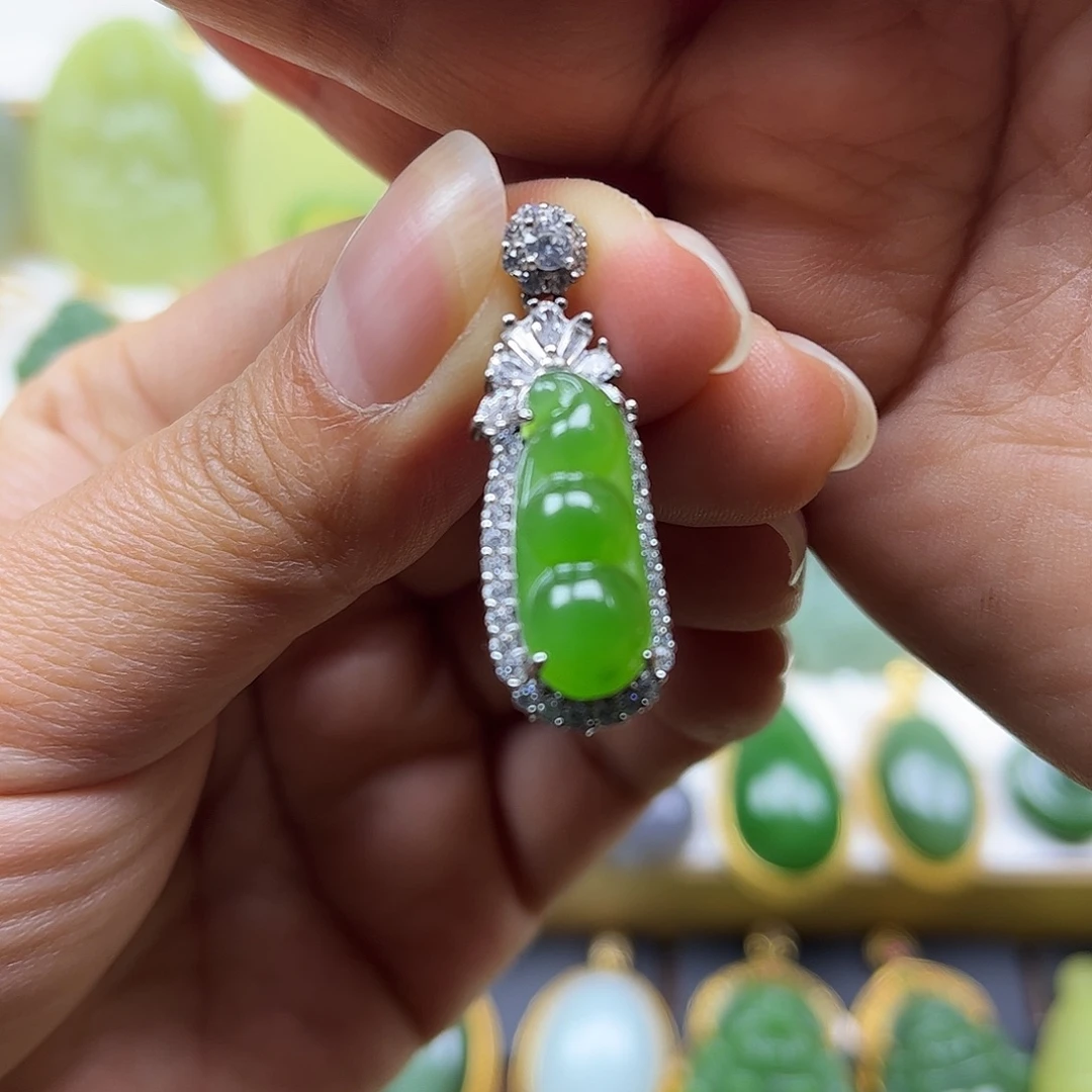 和田玉银S925镶嵌颈饰