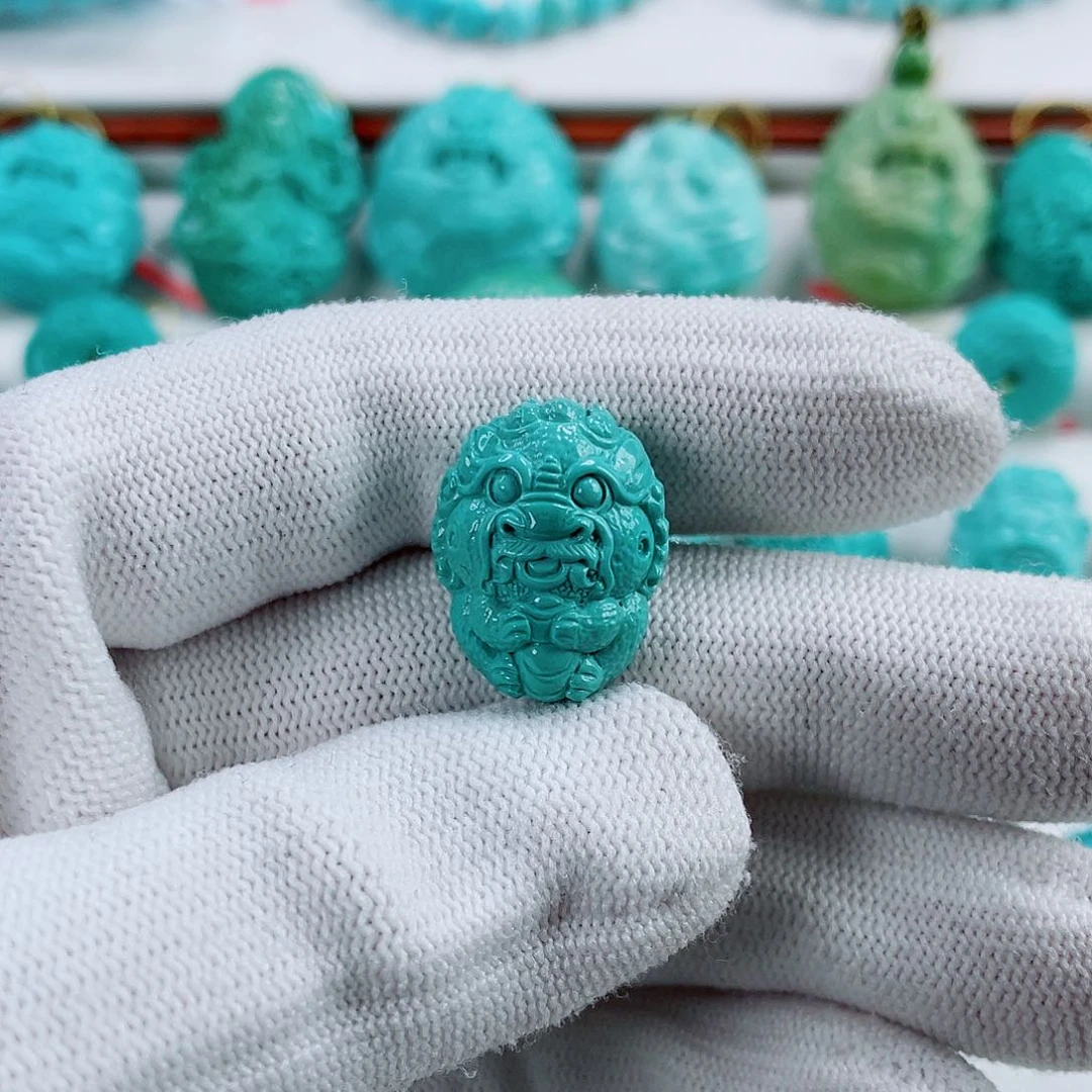 绿松石未镶嵌车挂