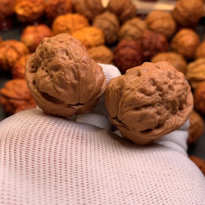 文玩核桃吊坠大*水……….