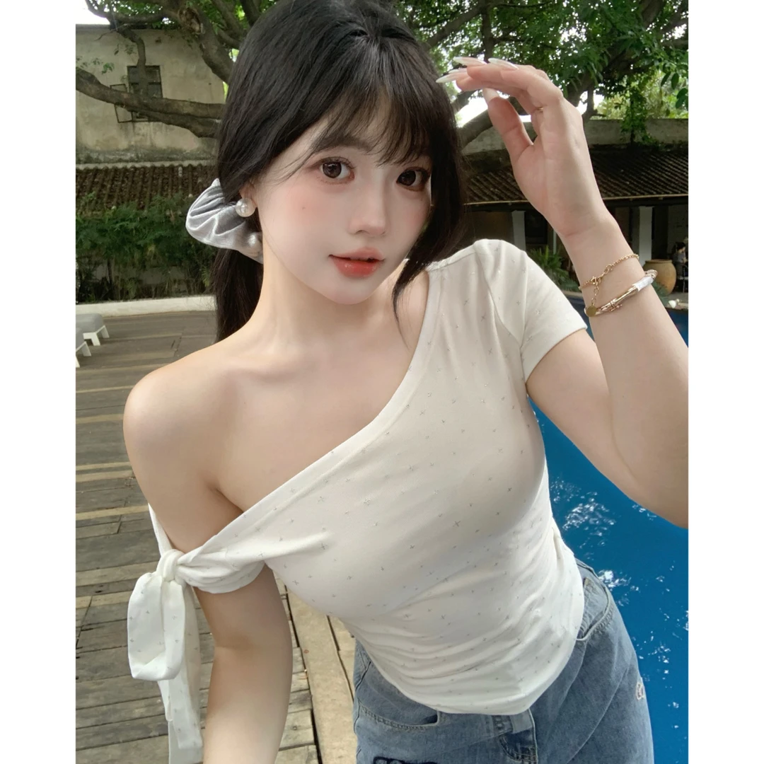 MengFairy现货【斜肩T】一字肩烫银短袖T恤针织收腰绑带上衣 4716