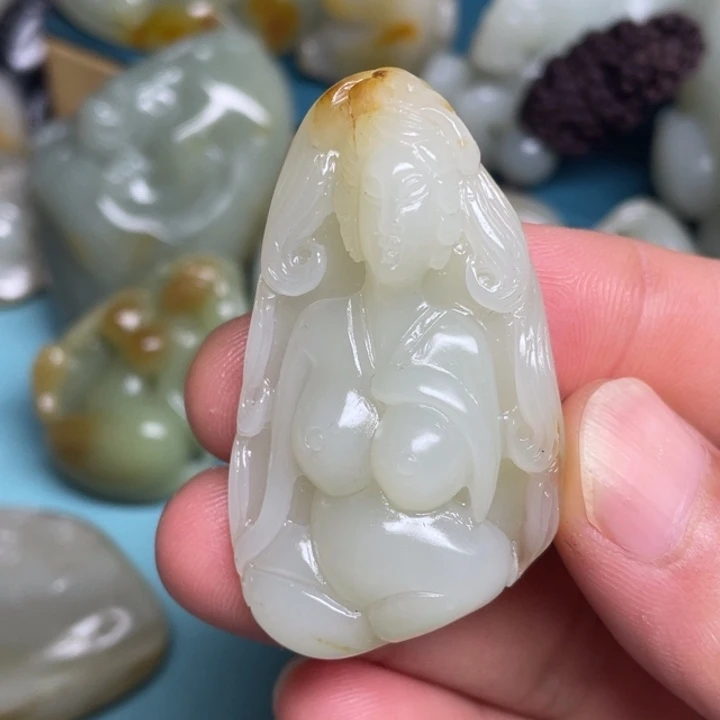颈饰未镶嵌和田玉
