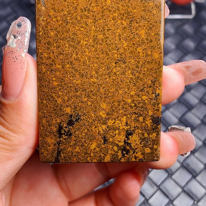 玛瑙/玉髓颈饰未镶嵌愿**尘