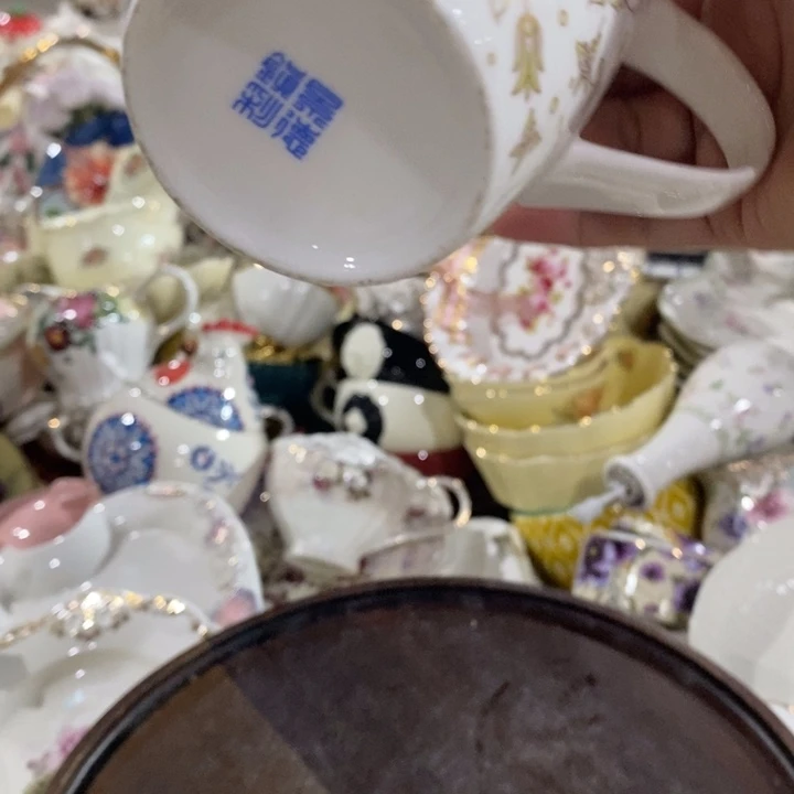 瓷片一个，111111111111送勺子