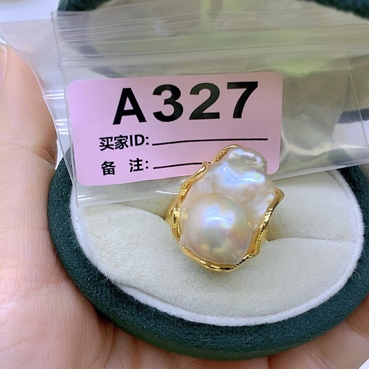 颈饰未镶嵌淡水珍珠