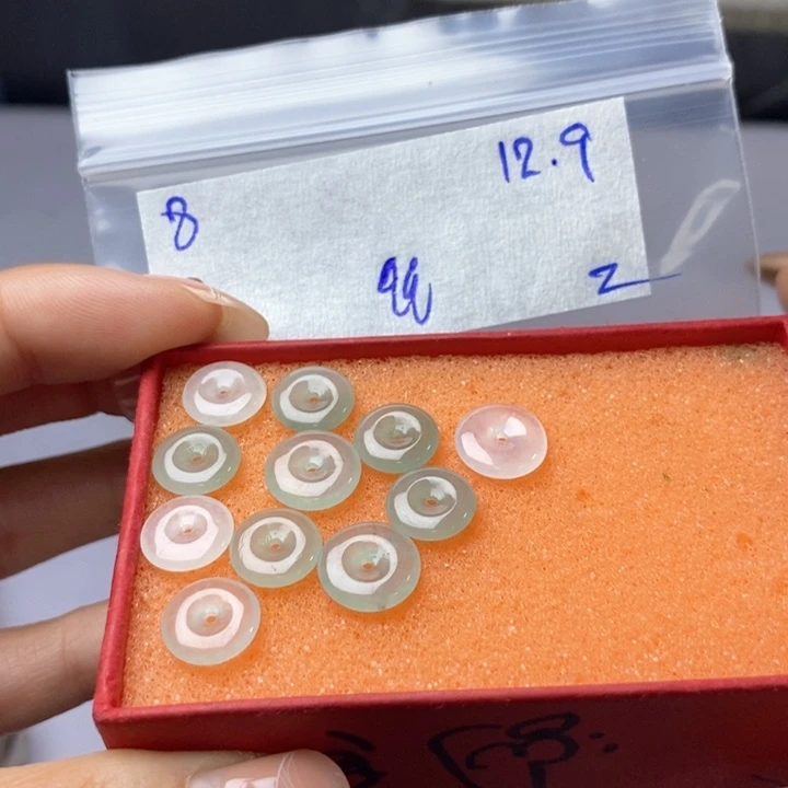 定制翡翠未镶嵌不退