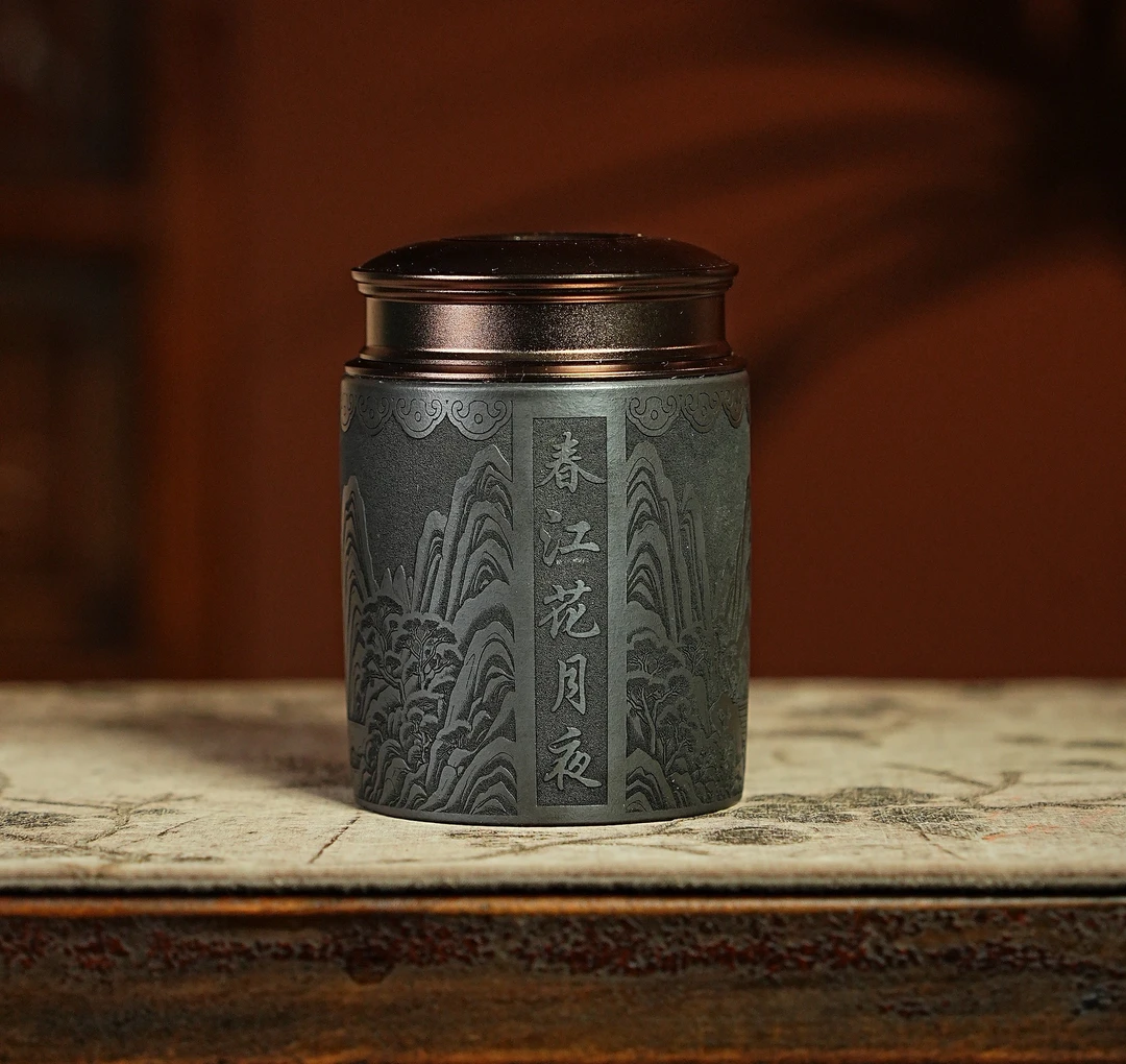 666宜兴原矿紫砂石黄泥料刻绘春江花月夜小容量双层盖茶叶罐茶罐