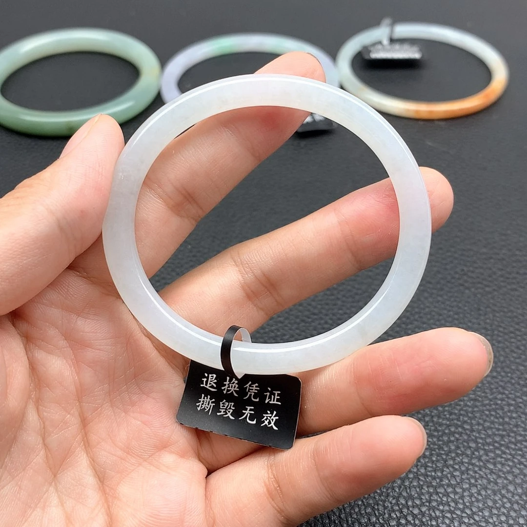 翡翠手镯未镶嵌53贵妃