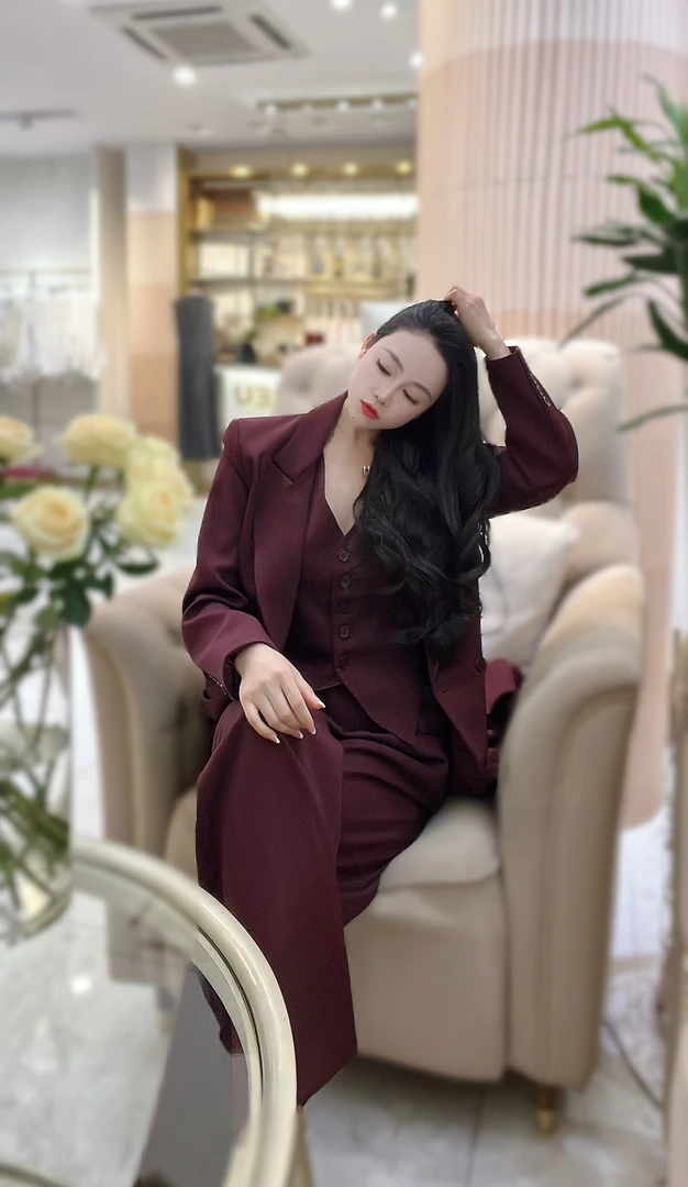 【U are U】设计师品牌高端定制春款三件套