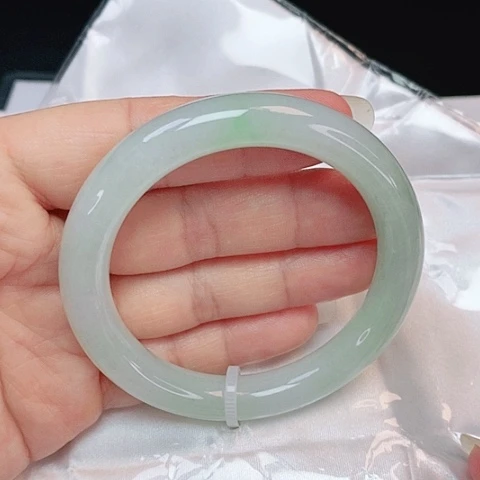 【闪购商品】翡翠手镯未镶嵌圆条54.5