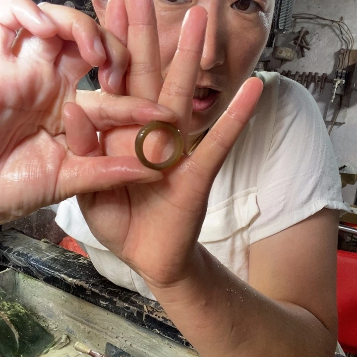 和田玉戒指未镶嵌