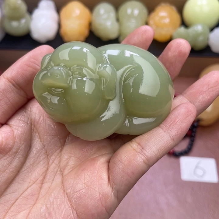 待***续石材天然古青石手把件