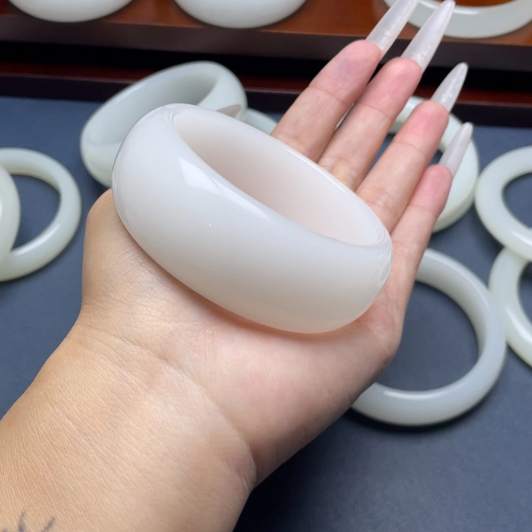 L***G【兰琴珠宝】62大宽轮胎脂白