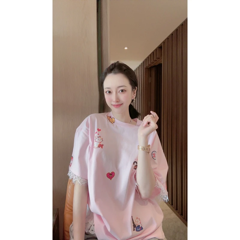 【张静芝】小猫咪蕾丝拼接粉色T恤