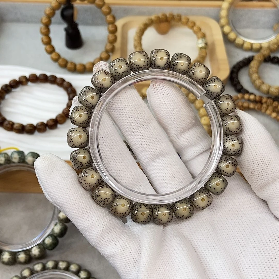 星月菩提手串高***上10灰冰大眼