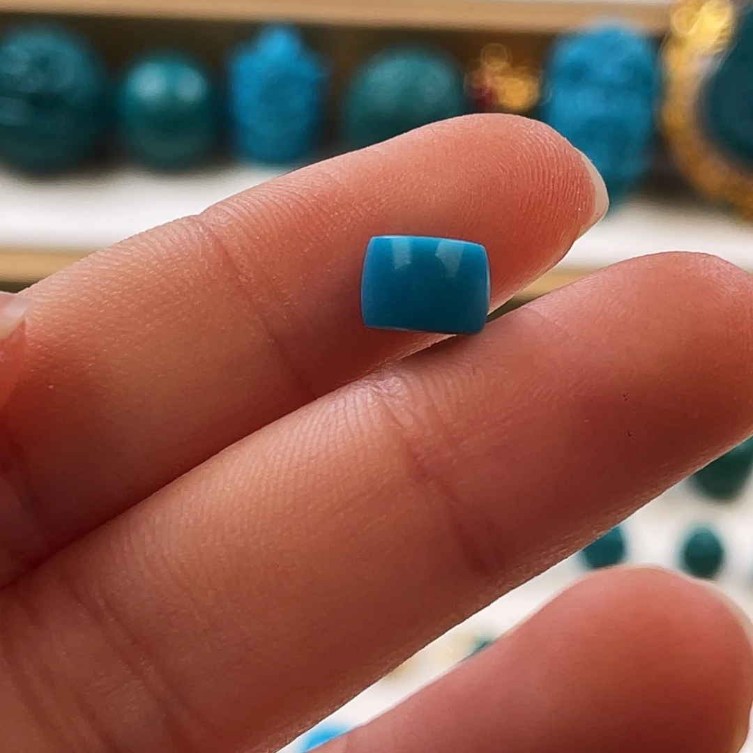 绿松石未镶嵌把件