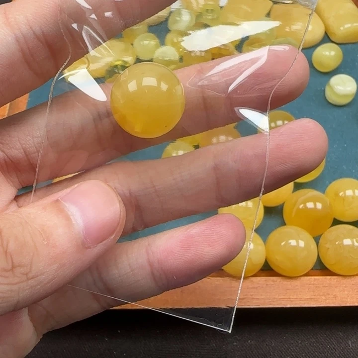 未镶嵌琥珀裸石天然126