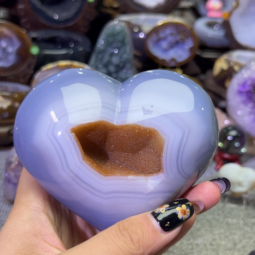 紫晶未镶嵌摆件胖乎乎爱心